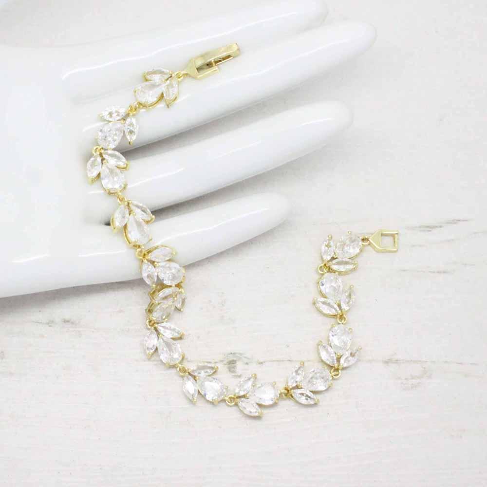 Tiny Leaf and Teardrop Zirconia Crystal Bracelet (Gold)