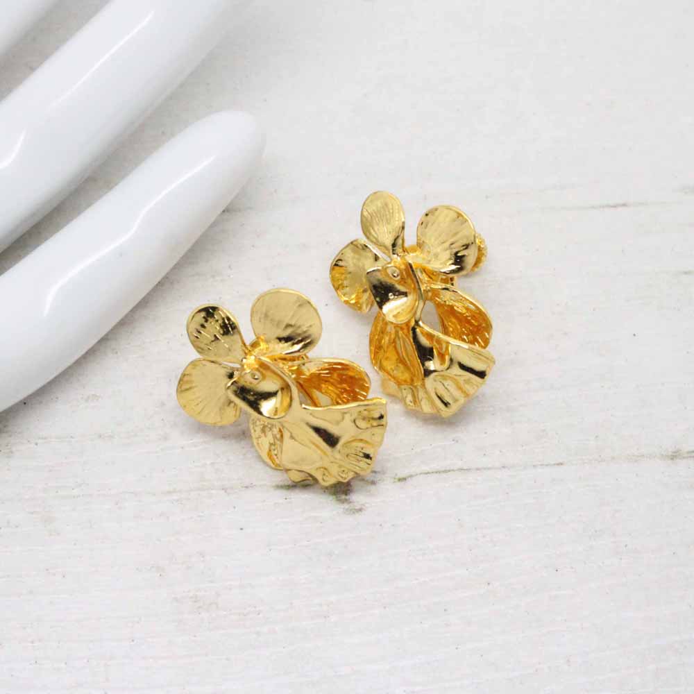 Risis Vintage ‘Vanda Miss Joaquim’ Orchid Earrings (Gold)