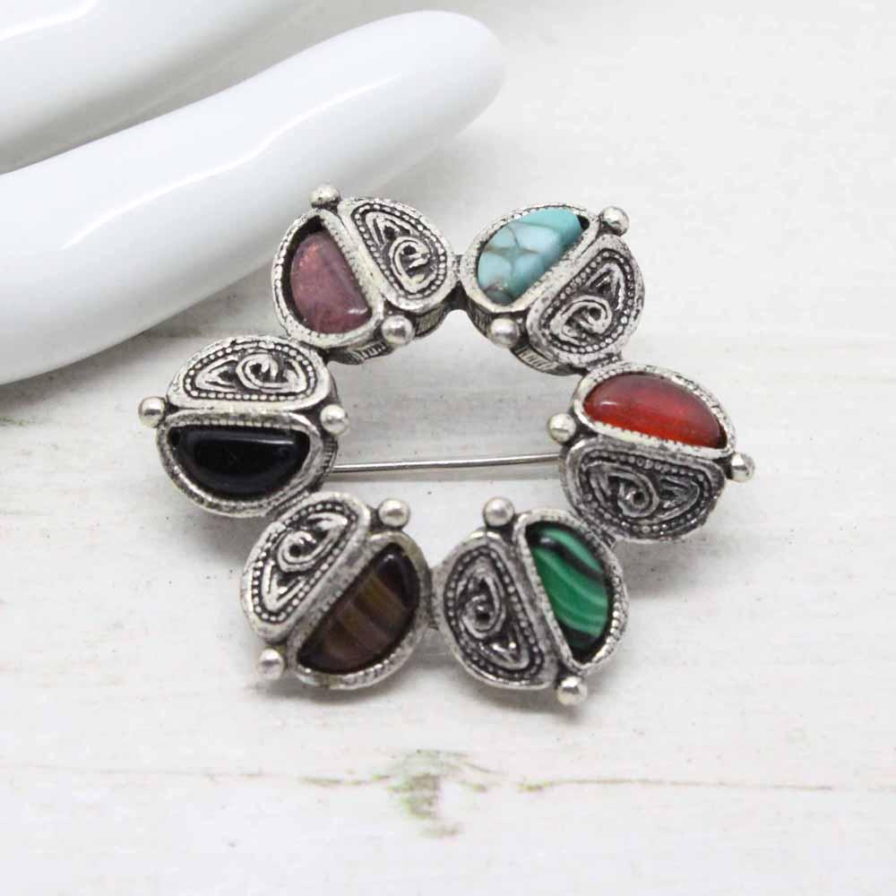 Vintage Scottish Coloured Agate Celtic Knot Brooch