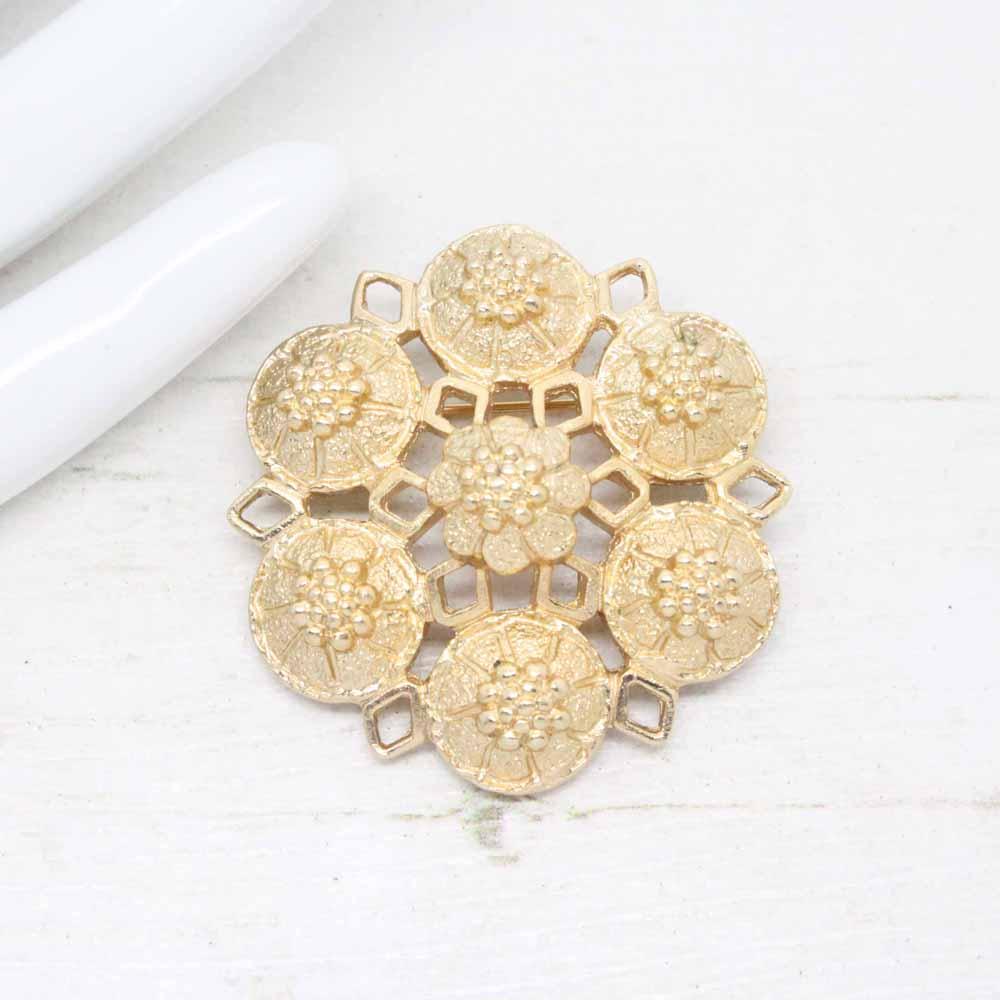 1970s Vintage Fashion Rite Ornate Shield Sarah Coventry Brooch