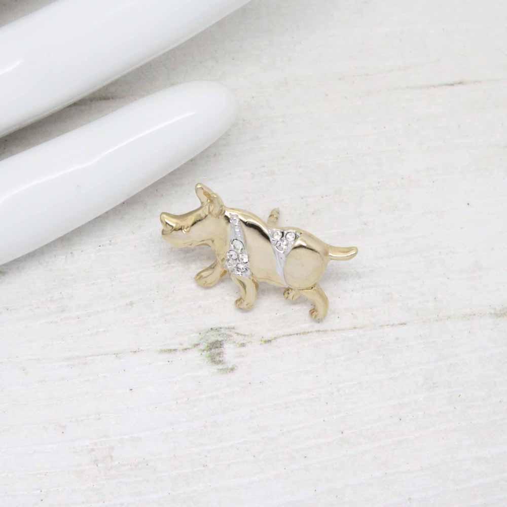 Vintage ‘Cabouchon’ Gold Plated Rhino Clutch Pin Brooch